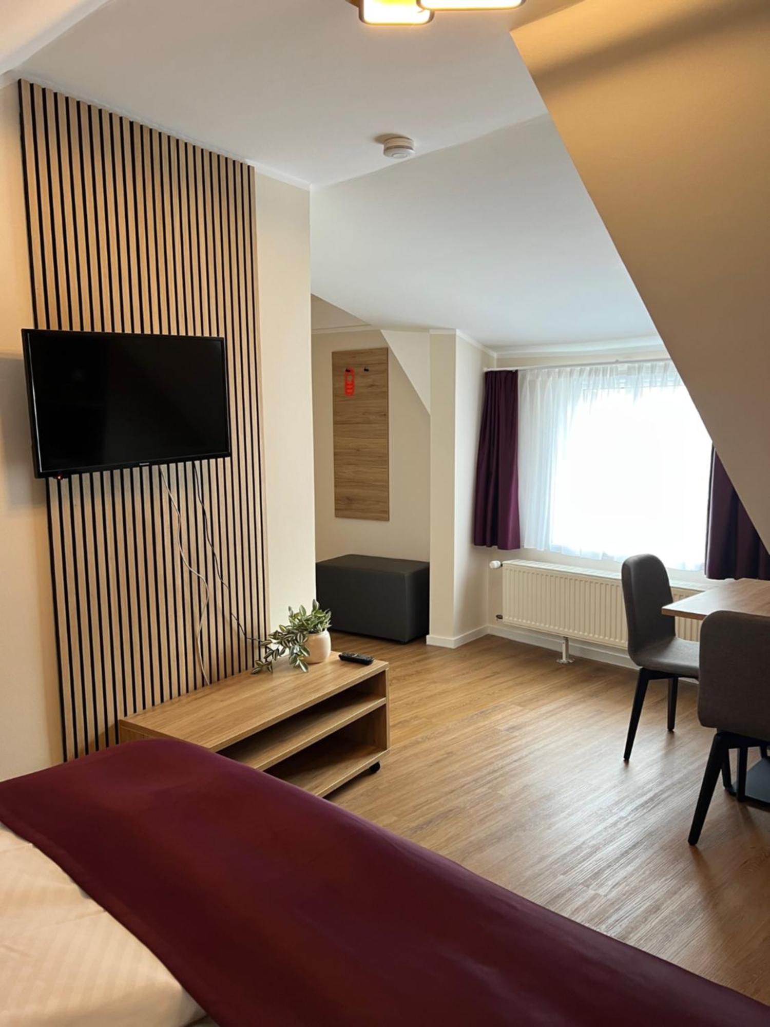 Hotel Restaurant Wolfsschlucht Gmbh 巴特明斯特艾弗尔 外观 照片